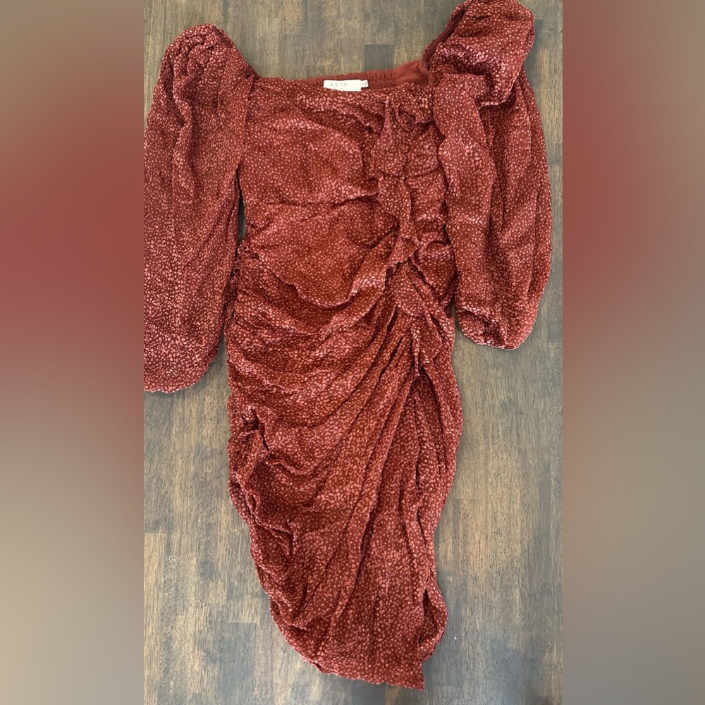 ASTR the Label Athens Dress - Picture 5 of 12